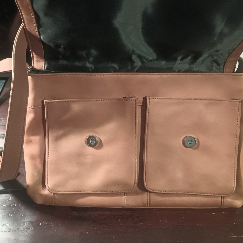 Purse - Picture 3 of 3